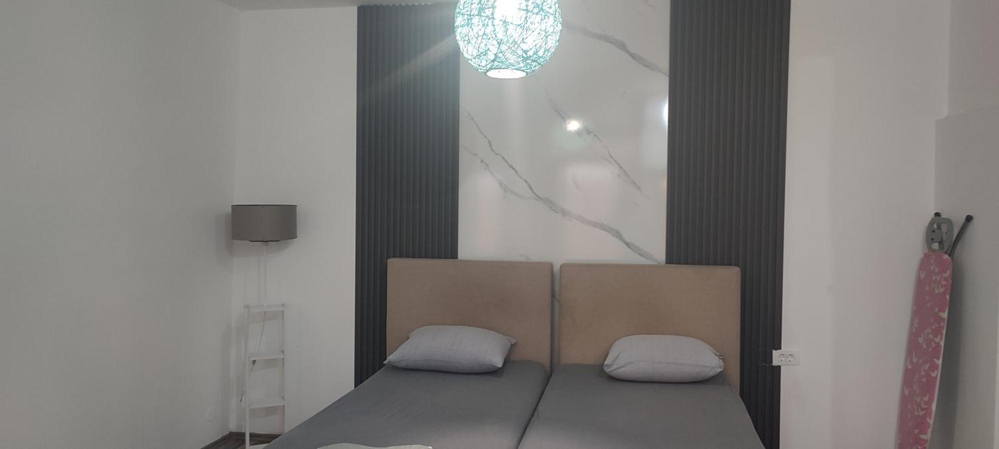 V&J Apartments Podgorica Buitenkant foto